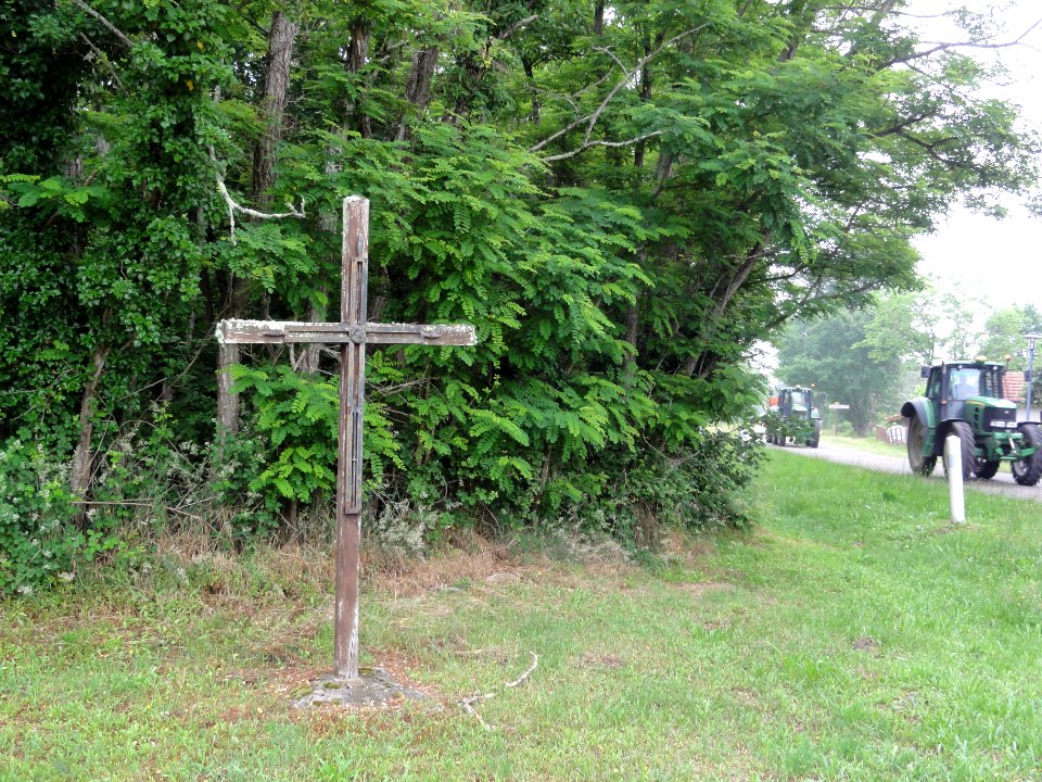 Commensacq (Landes) Croix de chemin