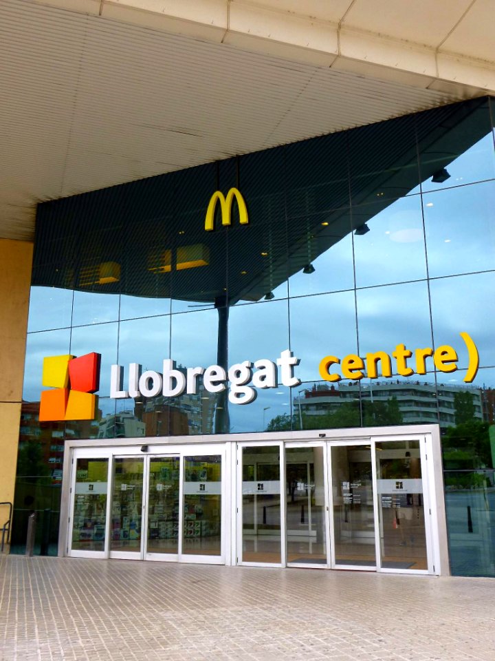 Cornellá de Llobregat - Centro comercial Llobregat Centre 2