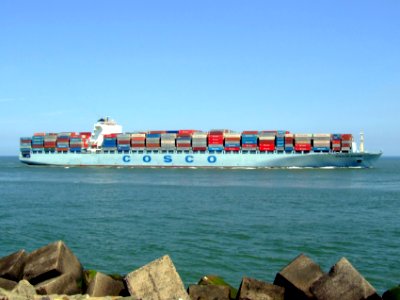 Cosco China p6 approaching Port of Rotterdam, Holland 19-Jul-2007