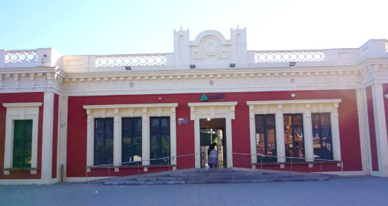Cornellá de Llobregat - Estación de Cornellá Central 2