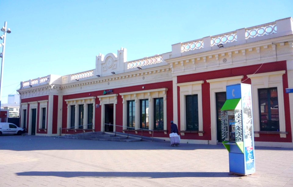 Cornellá de Llobregat - Estación de Cornellá Central 1