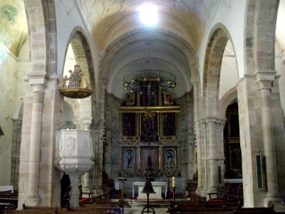Cornellana - Monasterio de San Salvador, interior de la iglesia 14