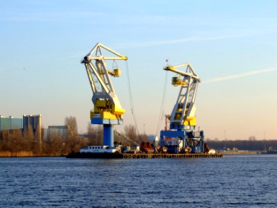 Cornelis Tromp pic1, Port of Amsterdam, 13Dec2008