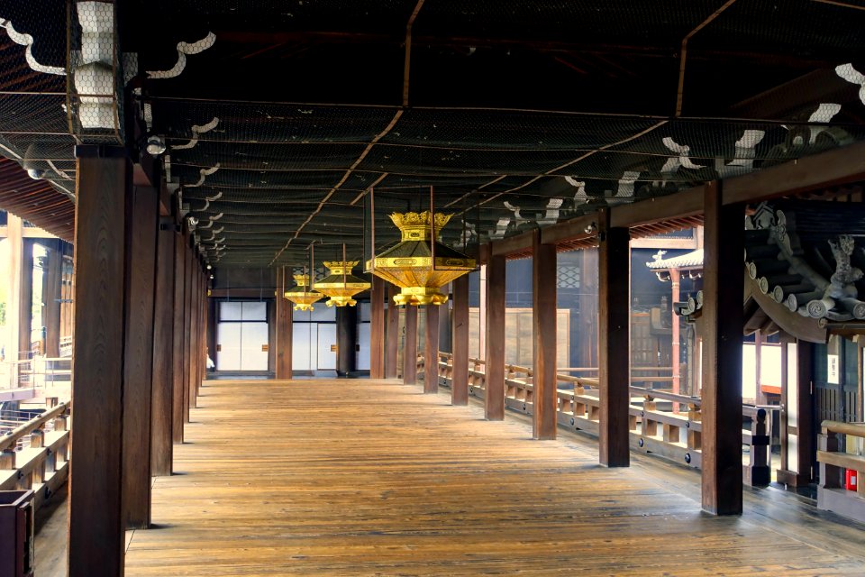 Corridor - Nishi Hongwanji - Kyoto, Japan - DSC07164