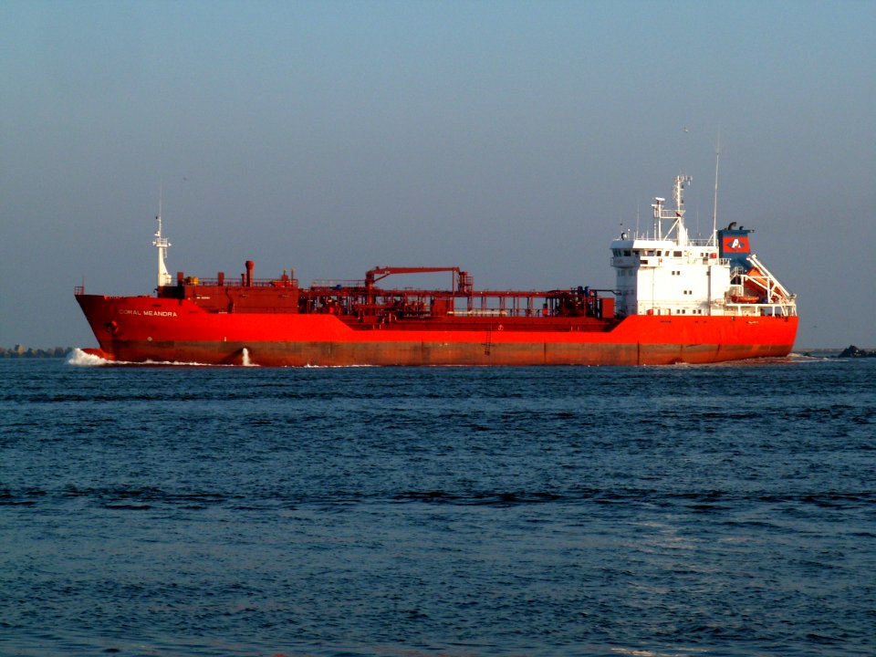 Coral Meandra IMO 9129380 leaving Port of Rotterdam, Holland 09-Jan-2006