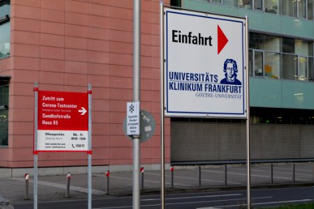 Corona testing center university hospital Frankfurt am Main 2020-03-22 02