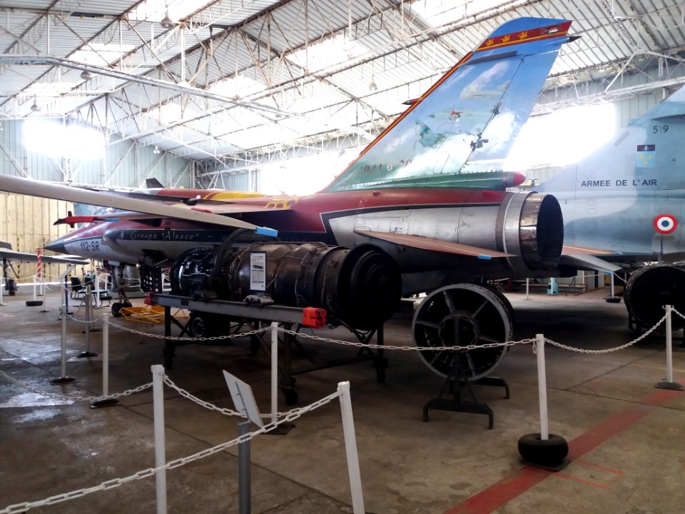 Corbas - Musée de l'aviation - Hangar sud