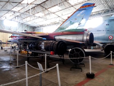 Corbas - Musée de l'aviation - Hangar sud