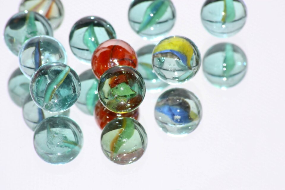 Glass ball colorful roll