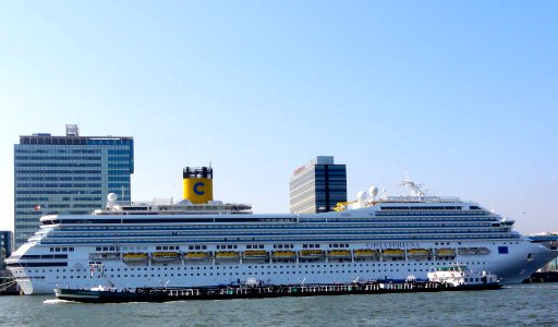 Costa Fortuna en Markstroom