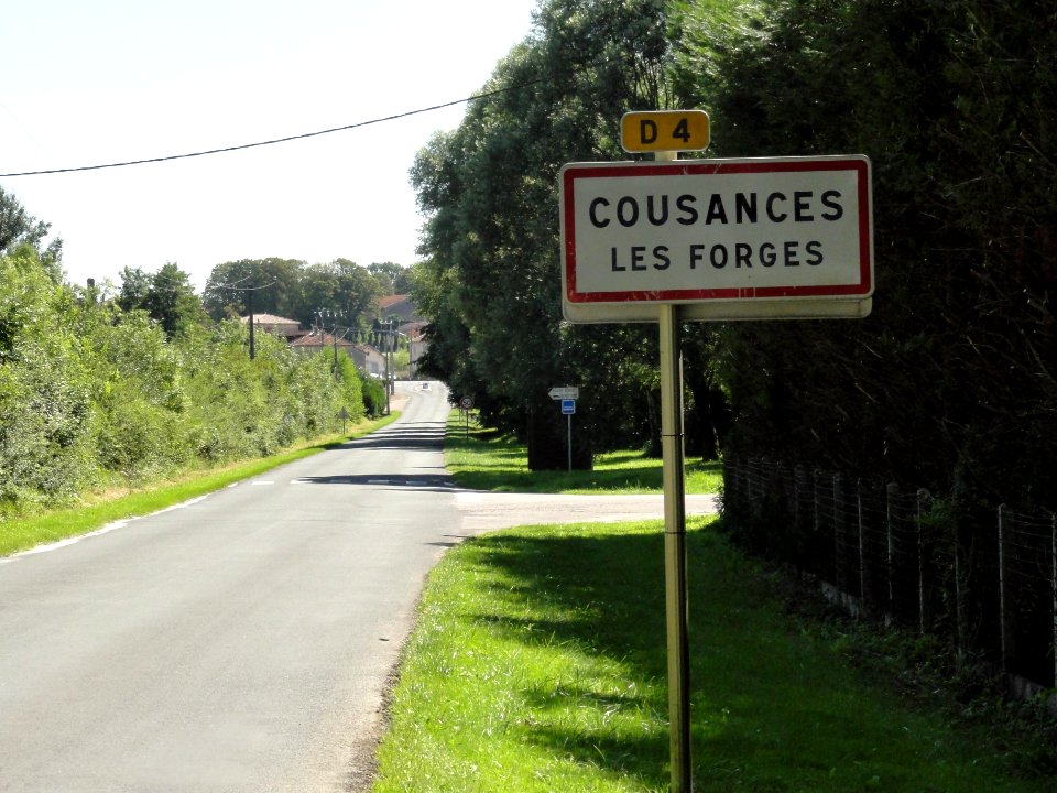 Cousances-les-Forges (Meuse) city limit sign