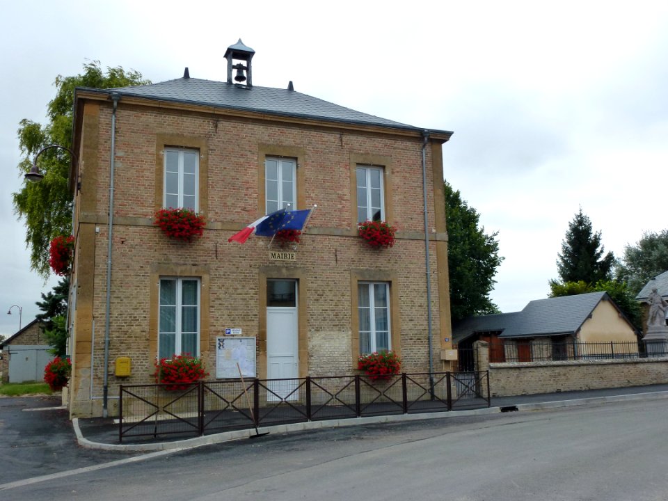Coucy (Ardennes) mairie