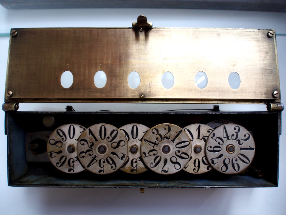Counter of Schaeffer & Budenberg GmbH, Magdenburg Buckau No89597, pic2