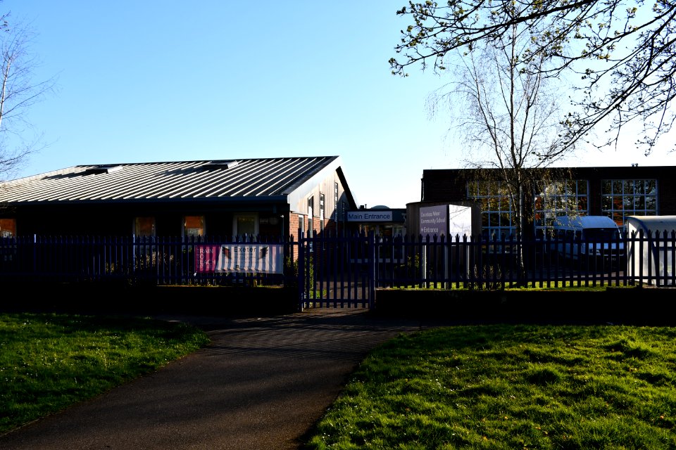 Countess Wear Community School
