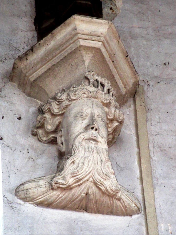 Corbel, chancel, St Mary, Adderbury 02