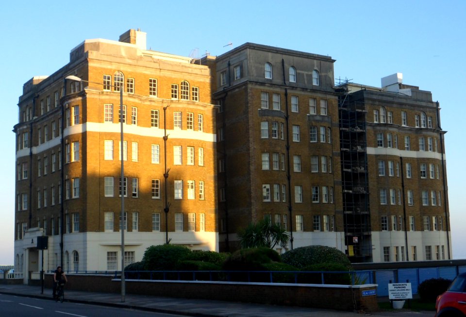 Courtenay Gate, Kingsway, Hove (September 2013) (7)