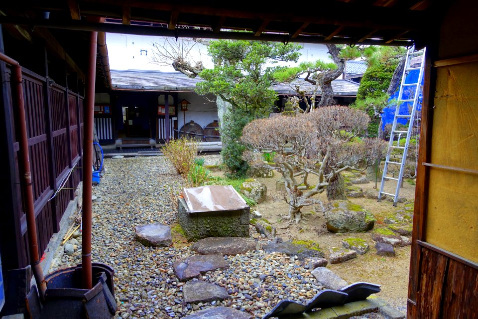 Courtyard - Hirata Folk Art Museum - Takayama, Gifu, Japan - DSC06701