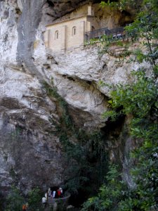 Covadonga - Santa Cueva 9
