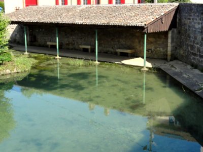 Couvonges (Meuse) étang et lavoir (01) photo