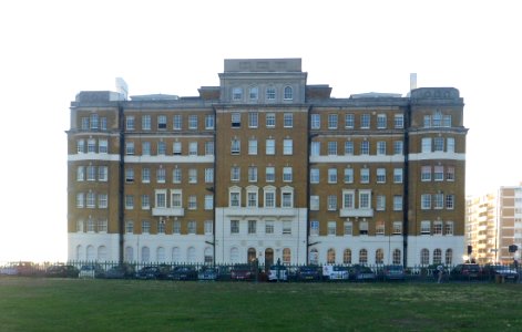 Courtenay Gate, Kingsway, Hove (September 2013) (2)