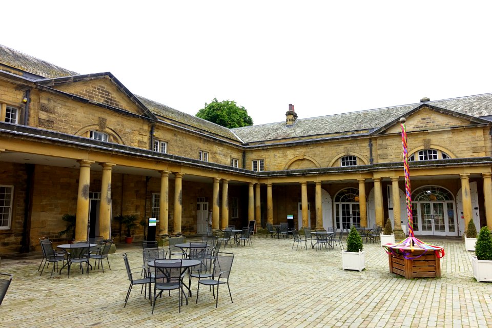 Courtyard - Harewood Gardens and Grounds - West Yorkshire, England - DSC02149
