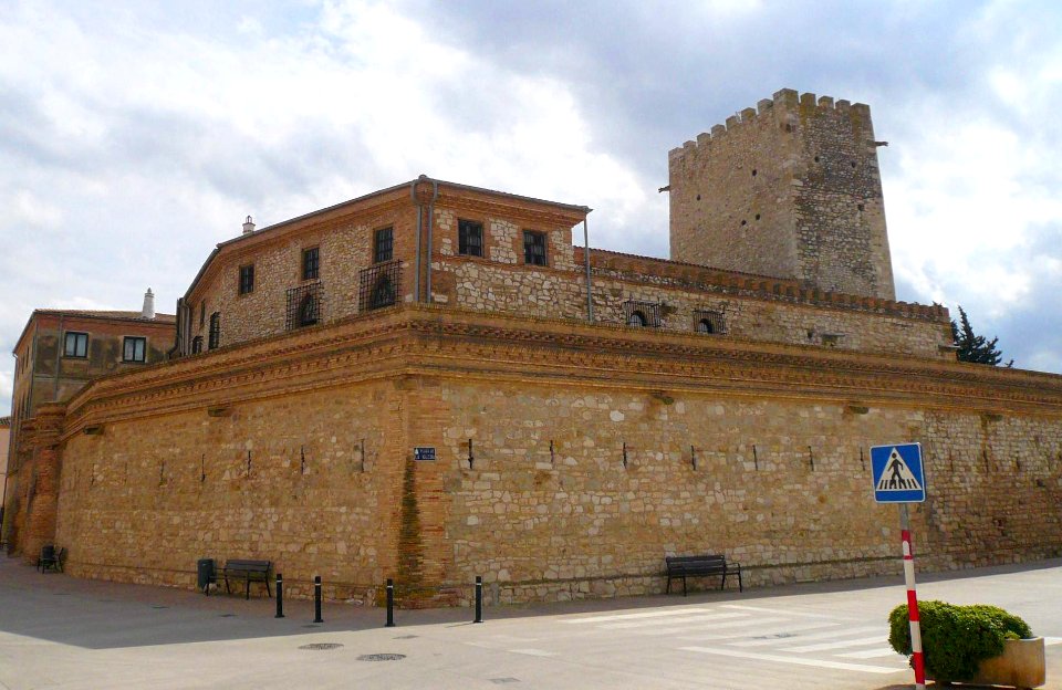 Cortes - Castillo 16
