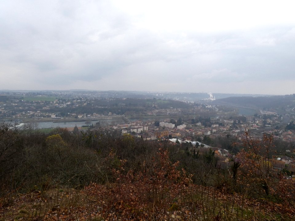 Couzon-au-Mont-d'Or - La Vénagère - Madone de Couzon - Vue sur la vallée de Saône