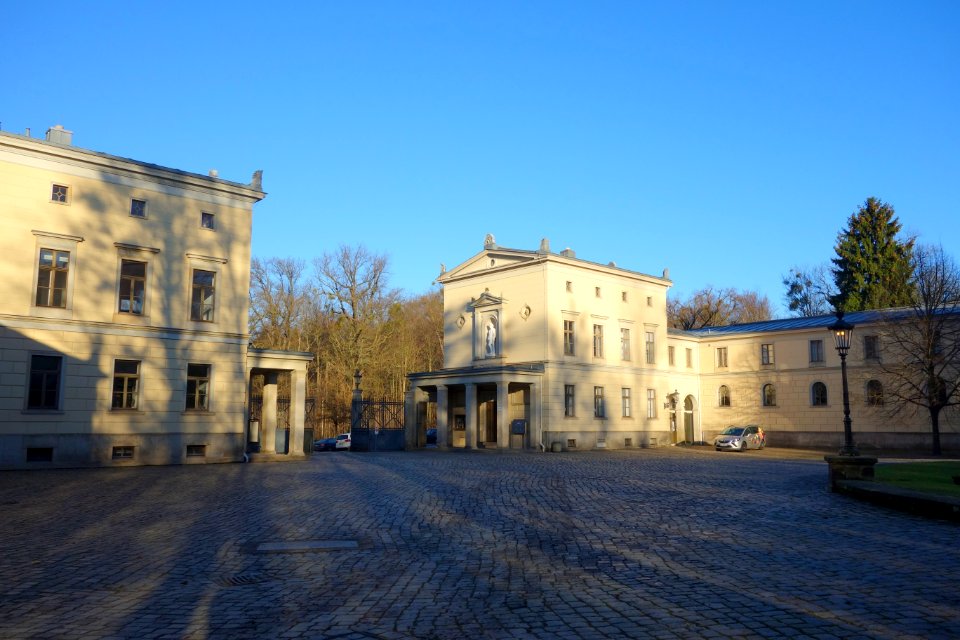 Courtyard - Schloss Albrechtsberg -