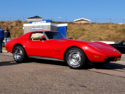 Corvette Stingray pic1 photo