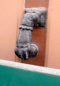 Cortes - Puerta 3