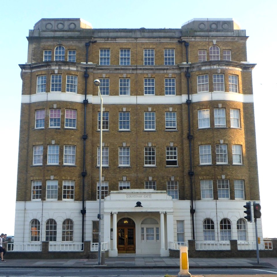 Courtenay Gate, Kingsway, Hove (September 2013) (5)
