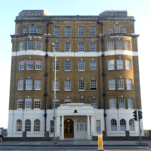 Courtenay Gate, Kingsway, Hove (September 2013) (5)