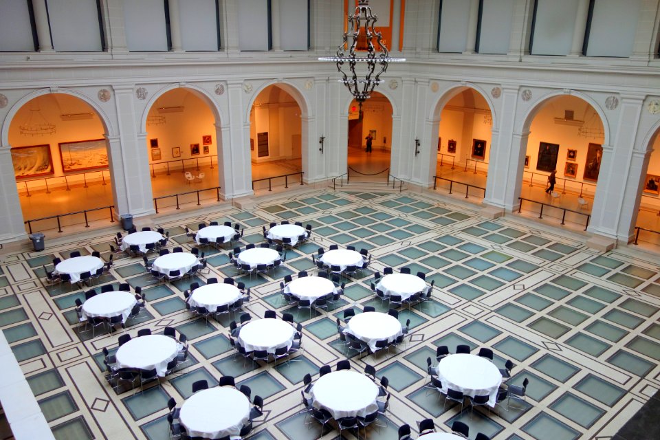 Courtyard view 3 - Brooklyn Museum - Brooklyn, NY - DSC08822