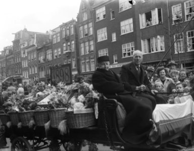 Corso versierde wagens, Bestanddeelnr 905-3273