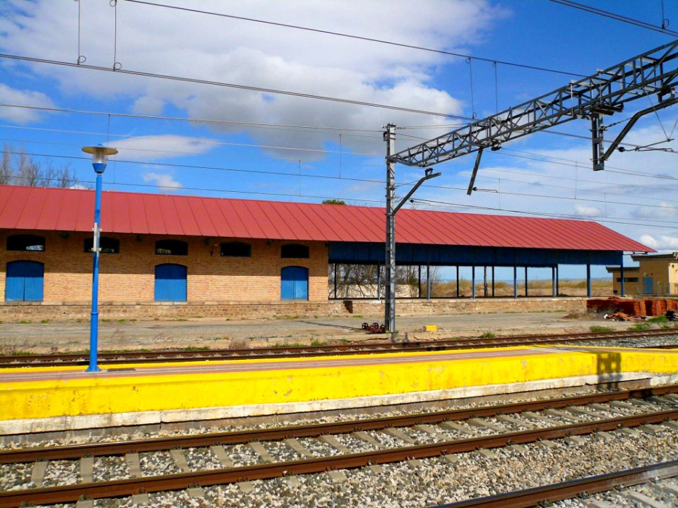 Cortes - Estación de Adif 09