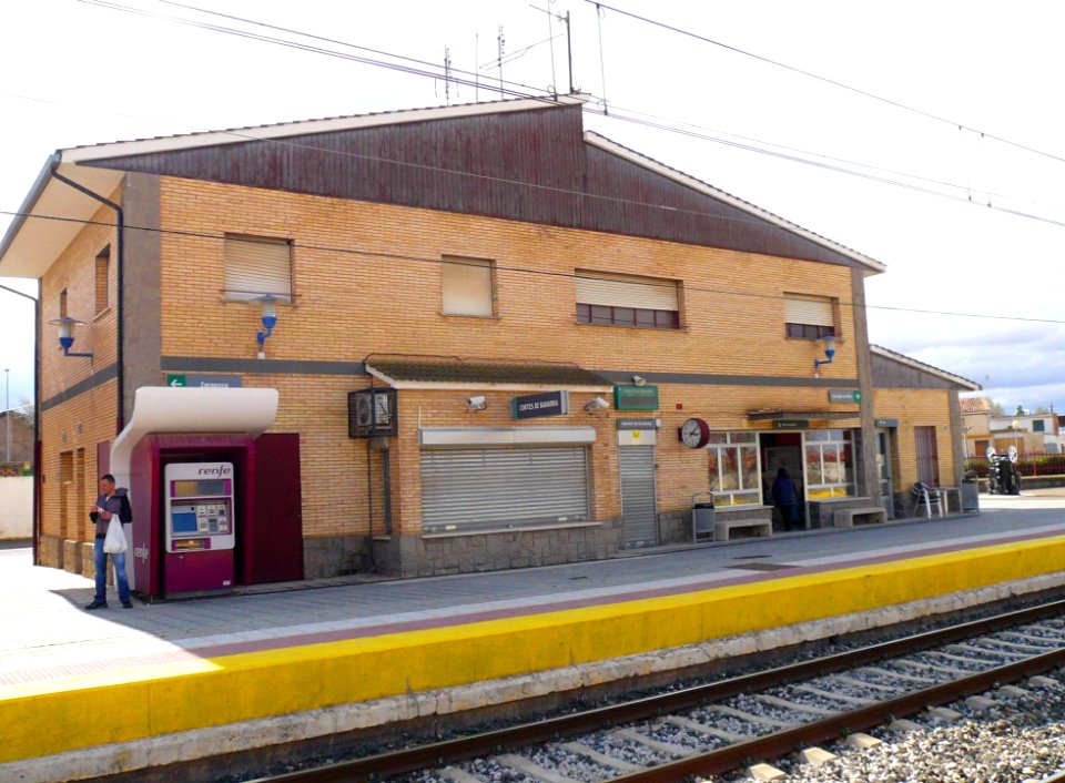 Cortes - Estación de Adif 05
