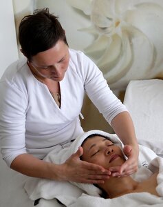 Facial massage cosmetics studio