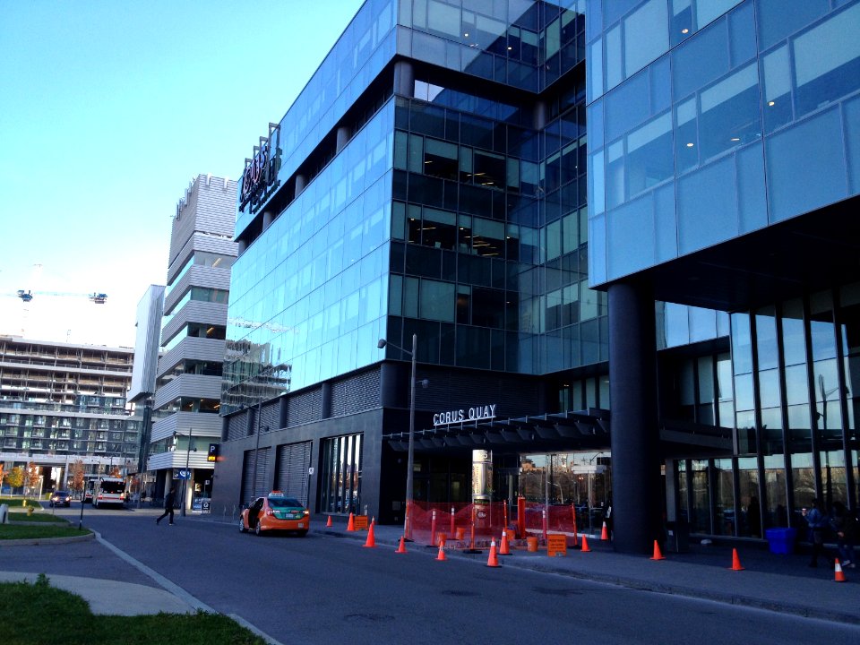 CorusQuayExterioor 02