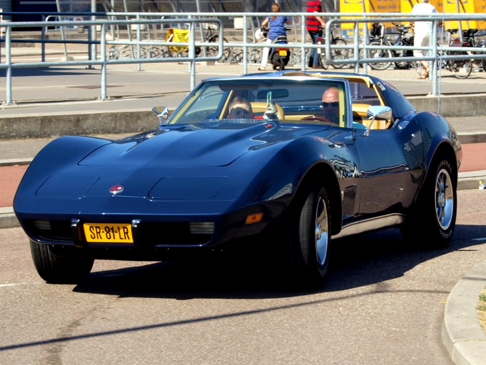 Corvette Stingray SR-81-LR pic1