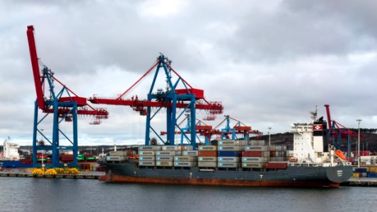 Container ship Annaba at Skandiahamnen 1