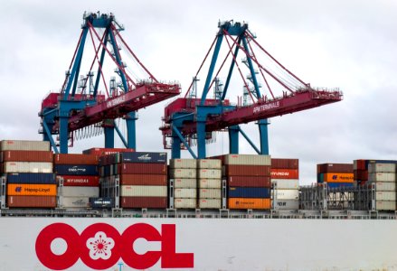 Container ship OOCL Malaysia at Skandiahamnen 4