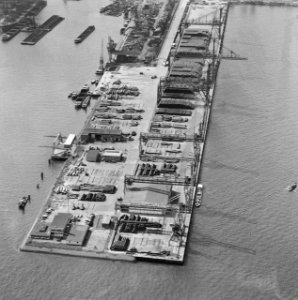Containerhavens, Margriet, prinses, Bestanddeelnr 250-8119