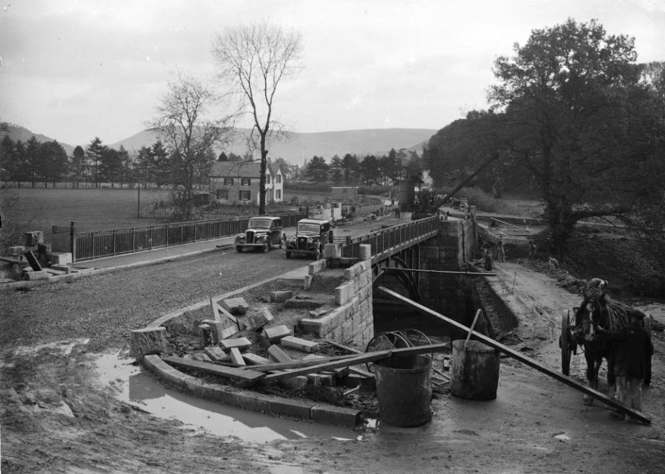 Construction of the new Irfon bridge, Builth Wells (1294935)