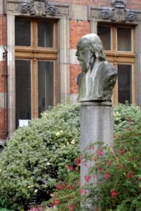 Conservatory of Brussels Sculpture5