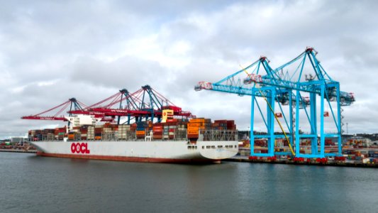 Container ship OOCL Malaysia at Skandiahamnen 3
