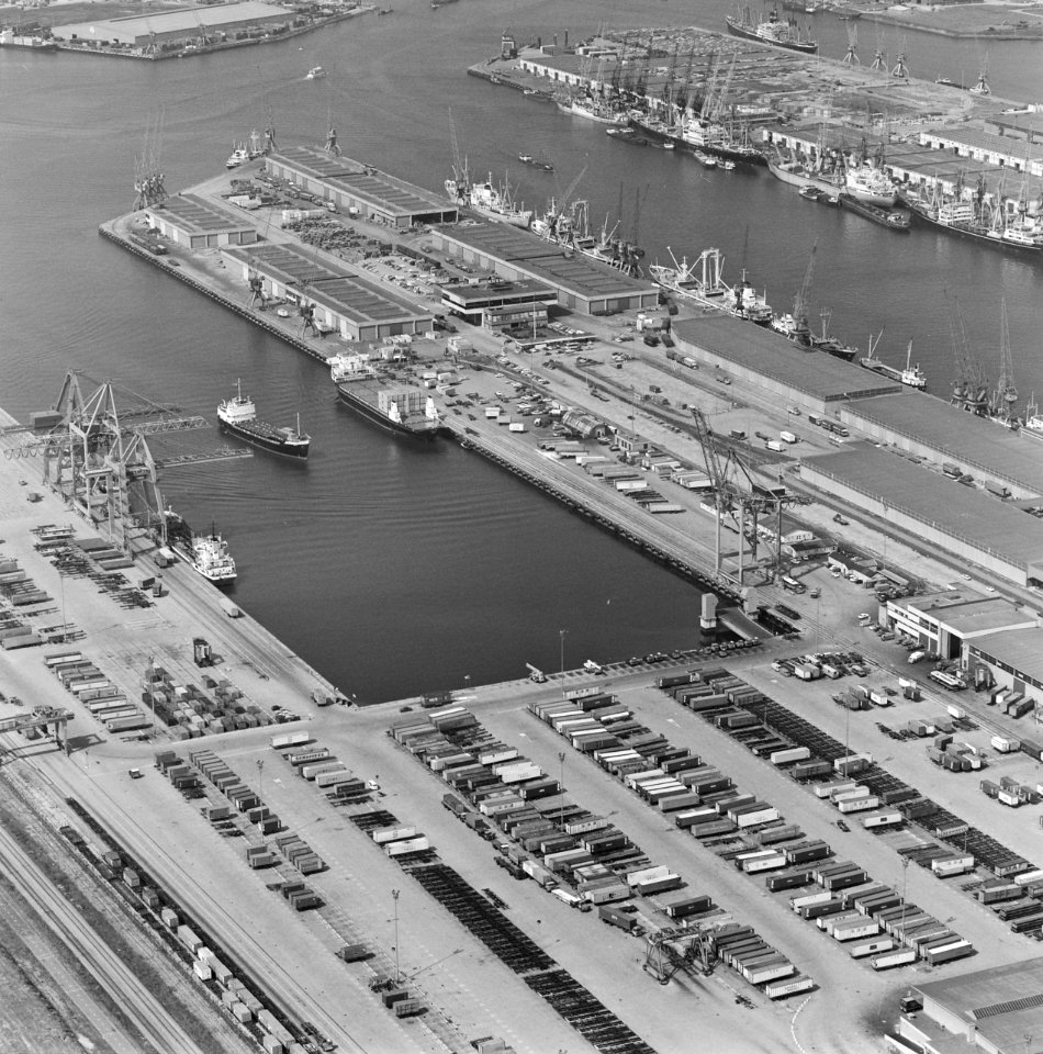 Containerhavens, Margriet, prinses, Bestanddeelnr 250-8118