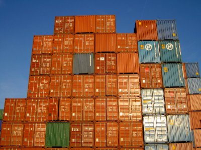 Containers at Antwerp pic3