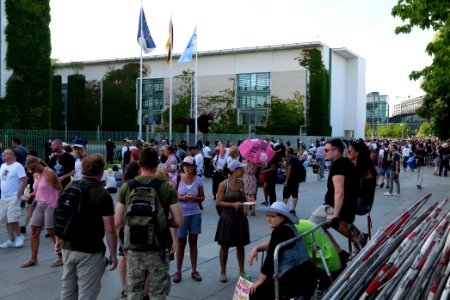 Conspiracy theorist protest Berlin 2020-08-01 170
