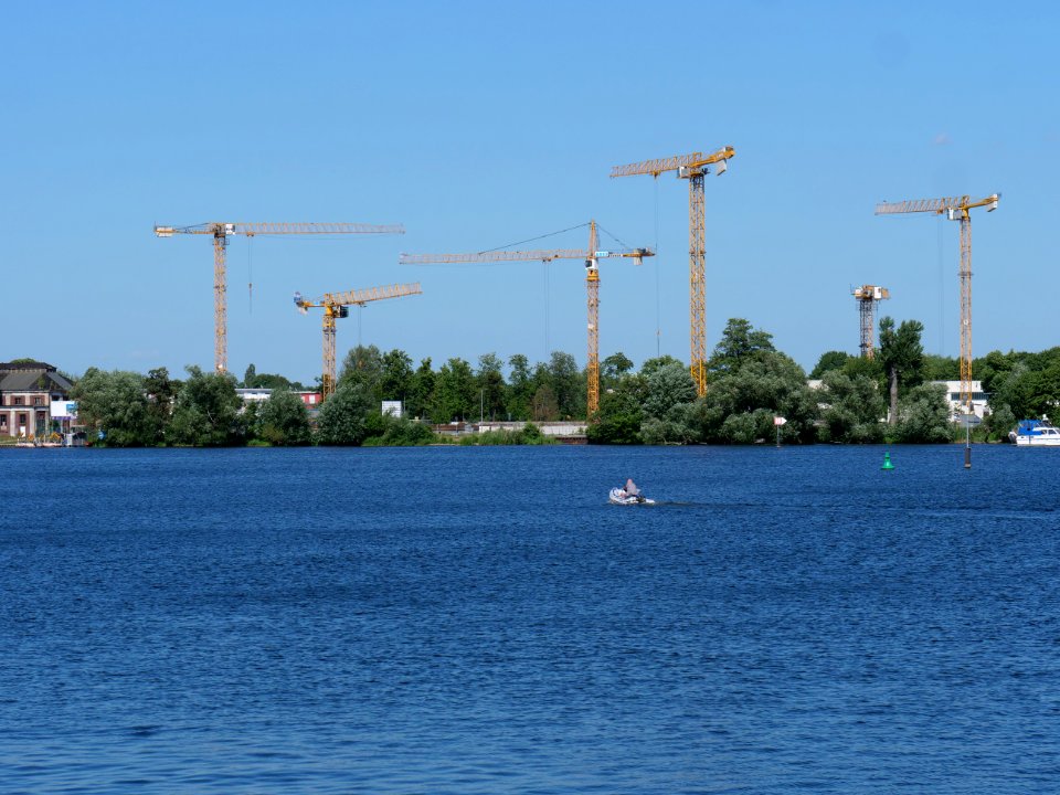 Construction site Daumstraße from other side of the Havel 201-06-27 06