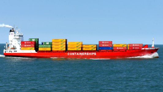 Containerships VII - IMO 9250098, Port of Rotterdam, pic2